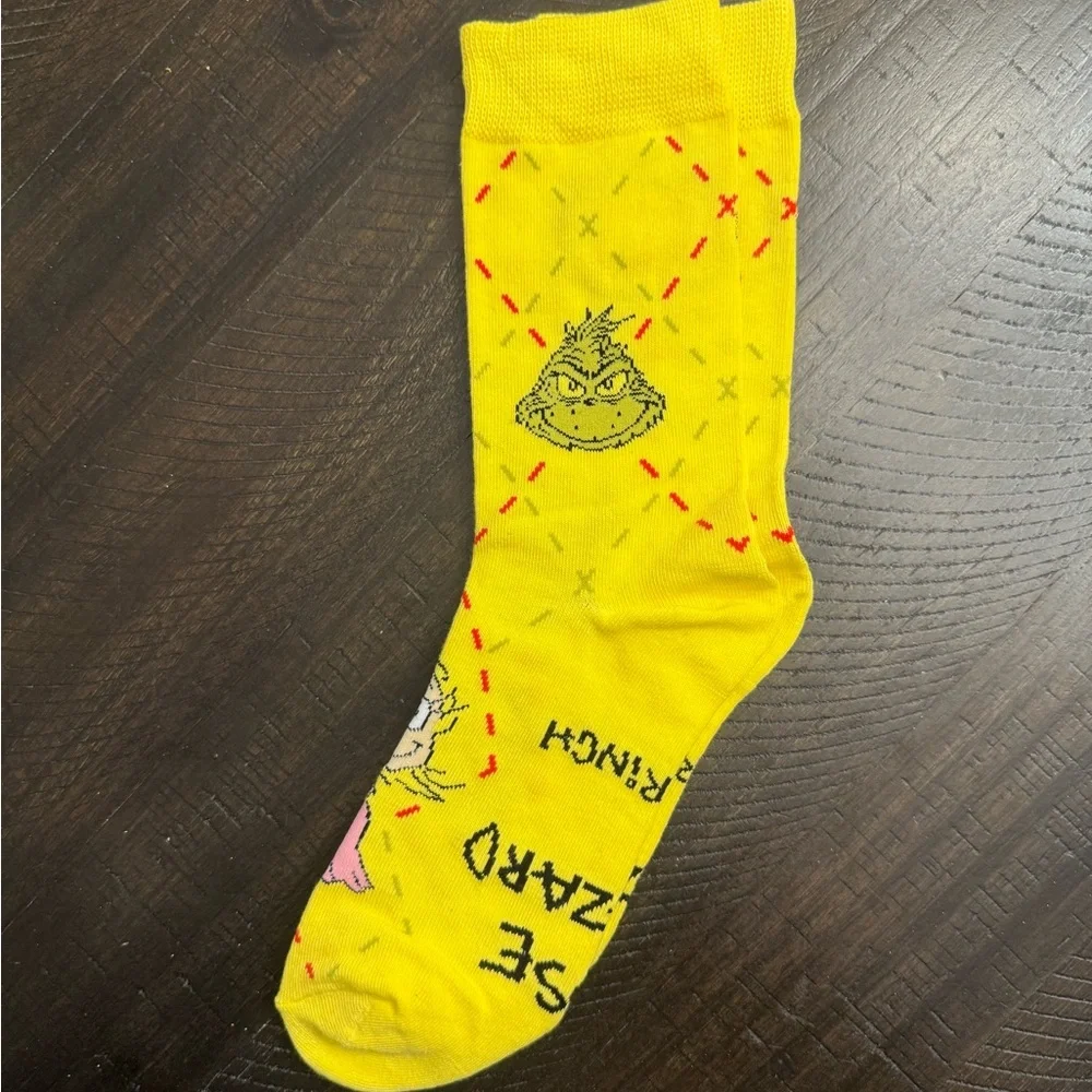 NEW McDonalds Grinchmas Socks